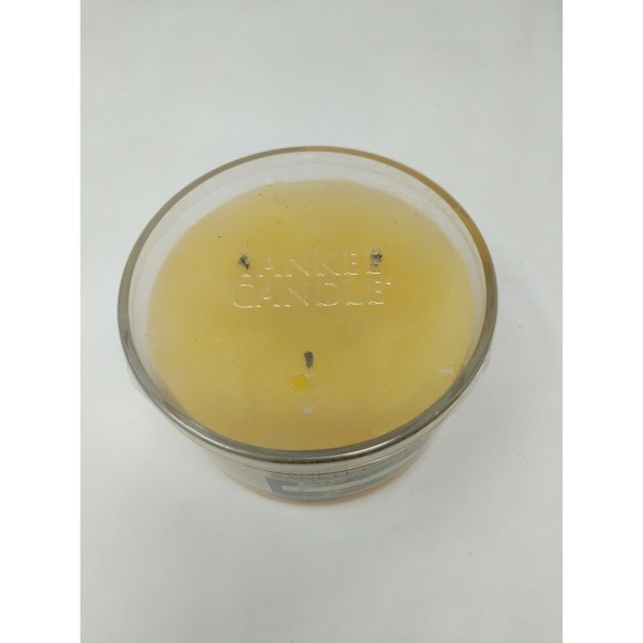 Yankee Candle Sweet Honeysuckle White Label Housewarmer 17 Oz Large Retired VTG - Picture 3 of 5